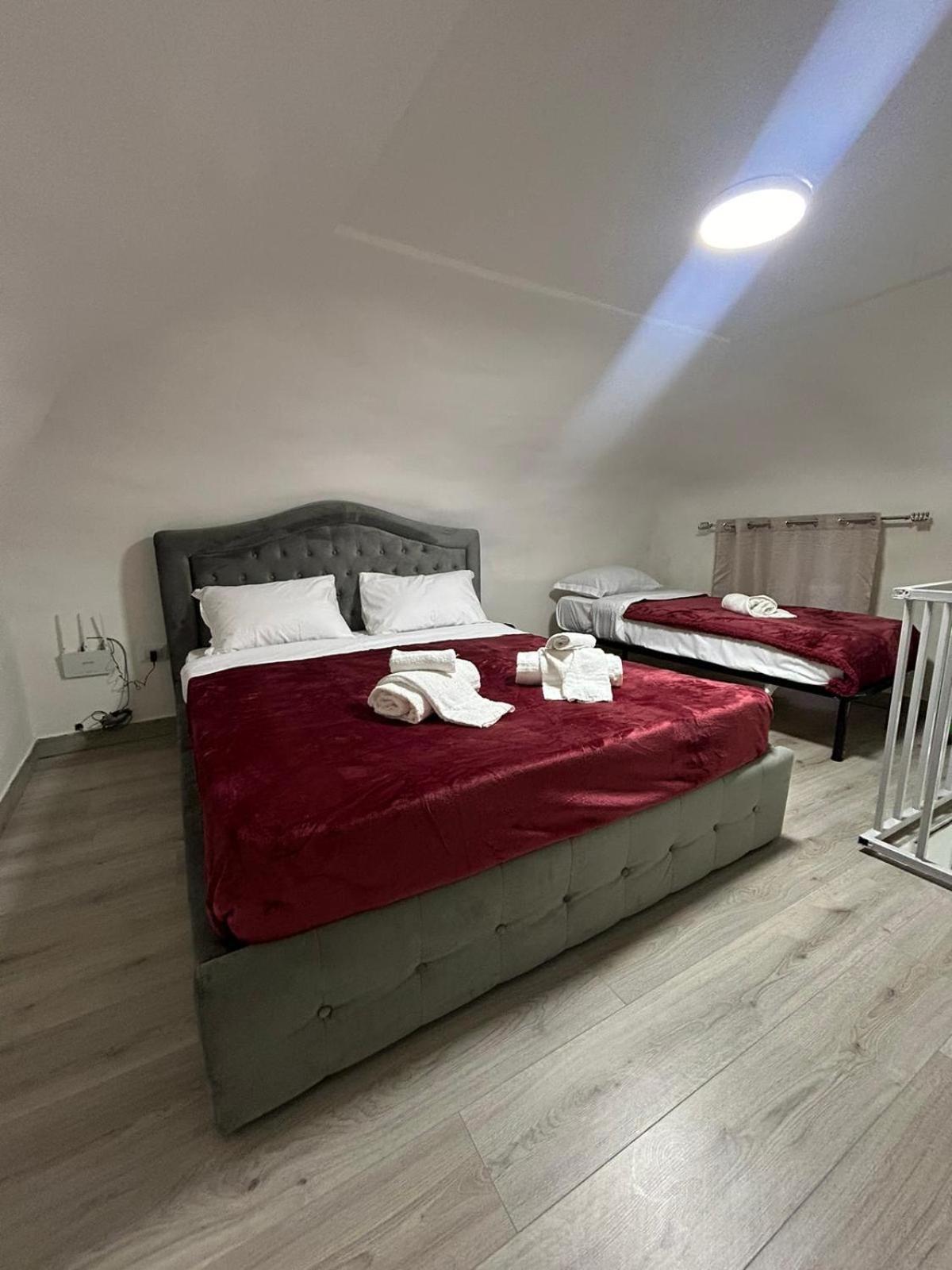 Chiara Luxury Home Наполи Екстериор снимка