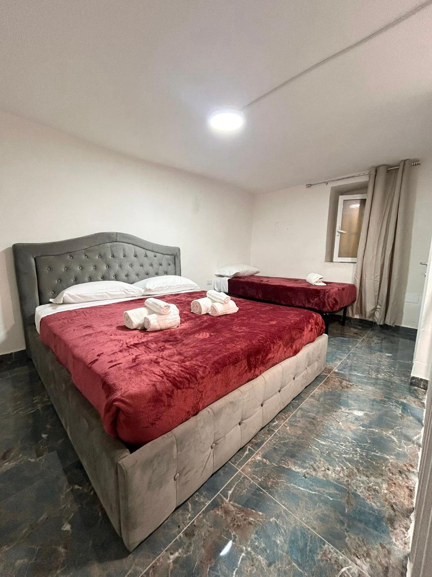 Chiara Luxury Home Наполи Екстериор снимка
