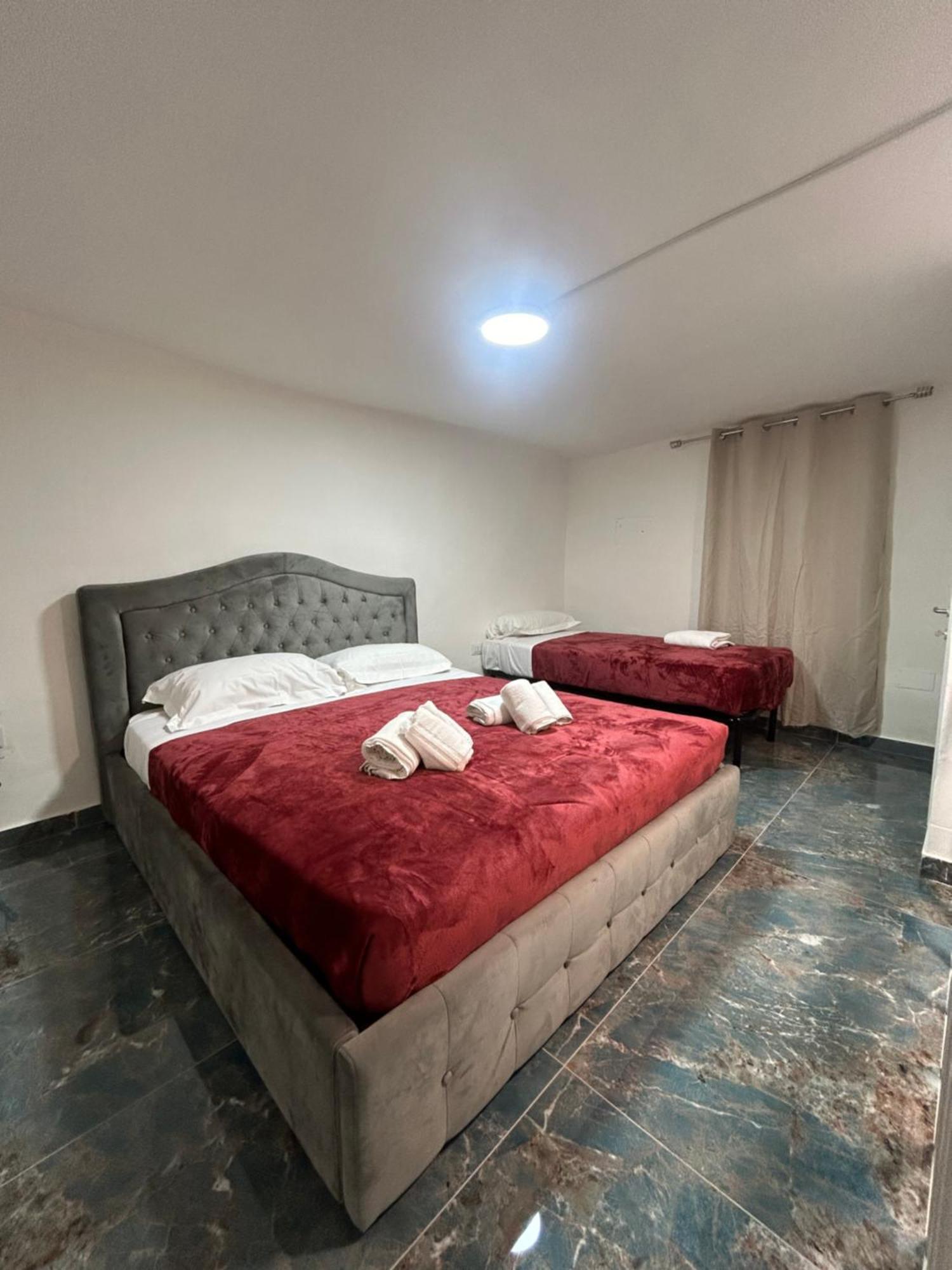 Chiara Luxury Home Наполи Екстериор снимка