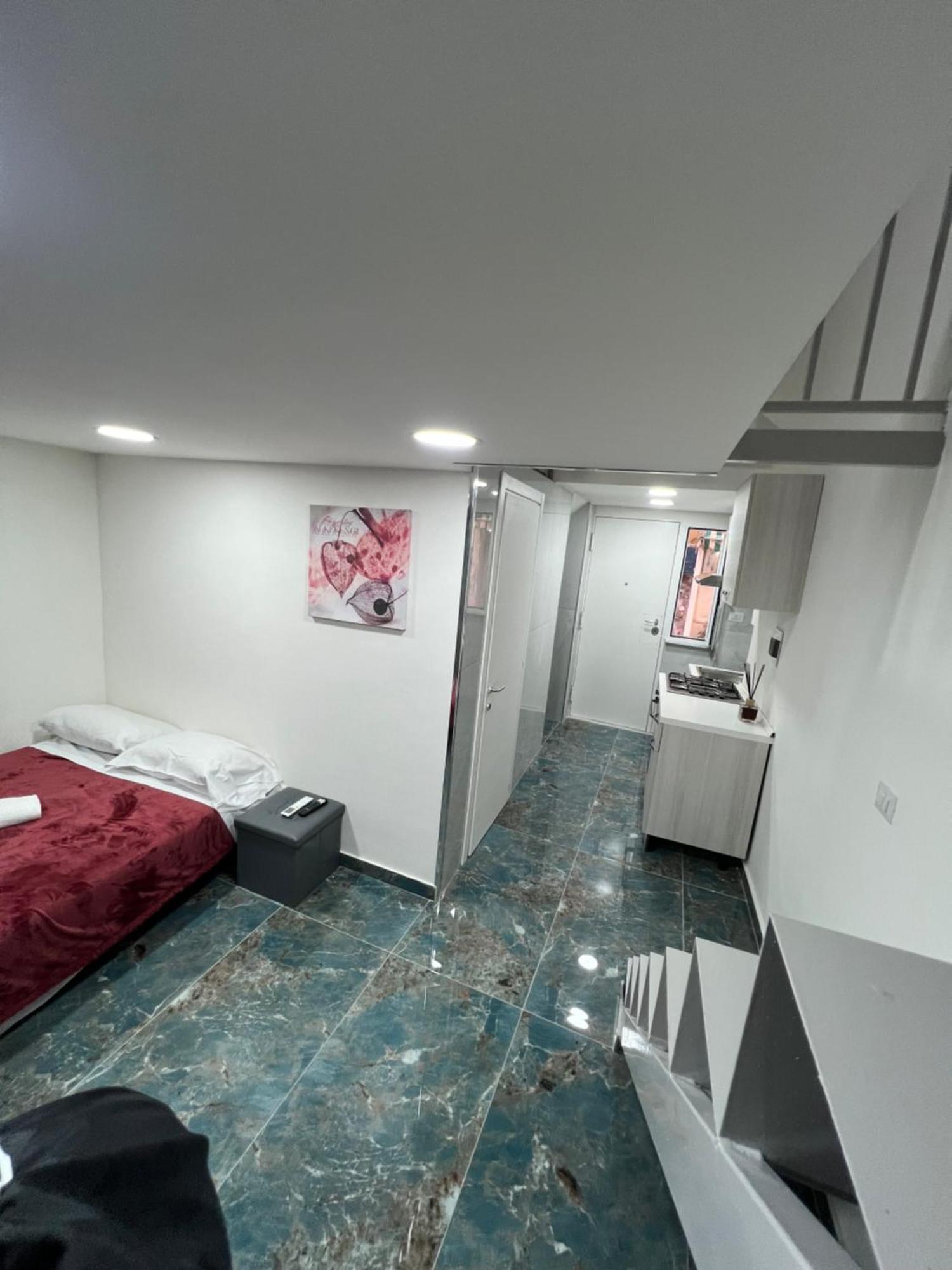 Chiara Luxury Home Наполи Екстериор снимка